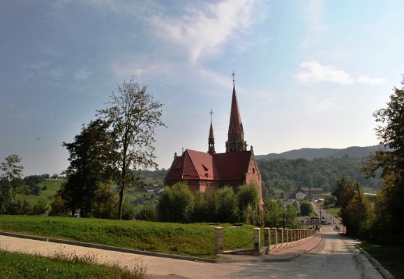 86_Výhled na kostel v Kaczyce